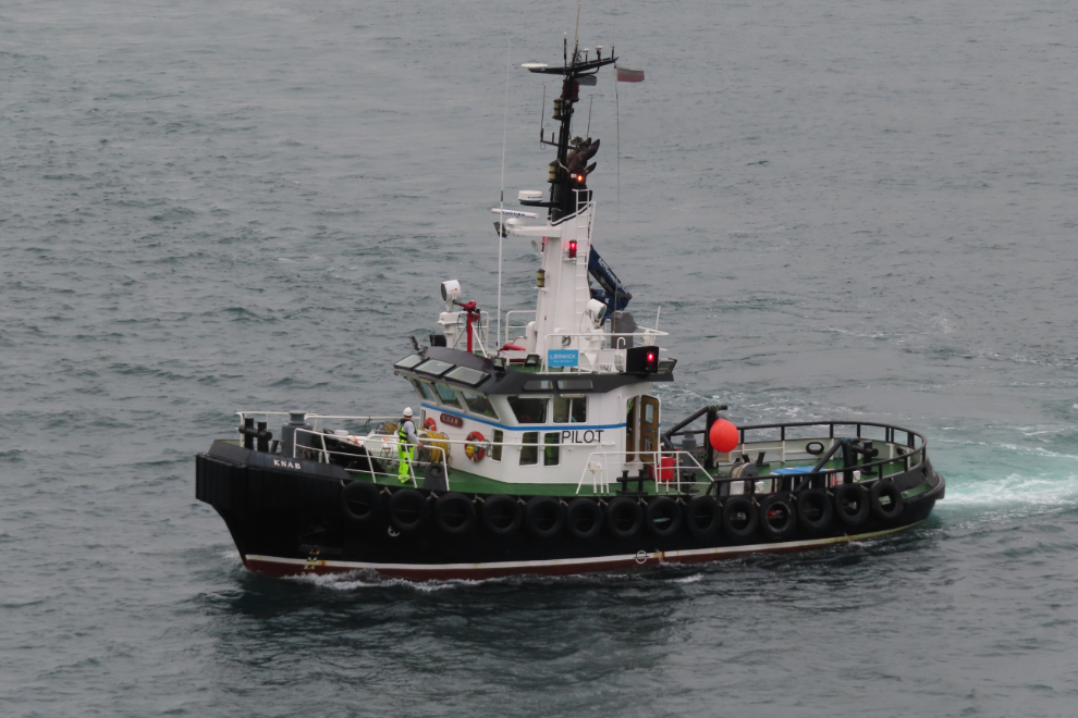 Our pilot arriving on the tug Knab at Lerwick, Shetland.