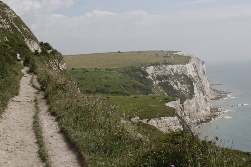 A trail along the white cliffs of Dover, England.