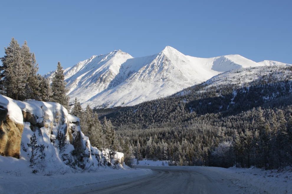 A stunning mountain view on the South Klondike Highway in January. 