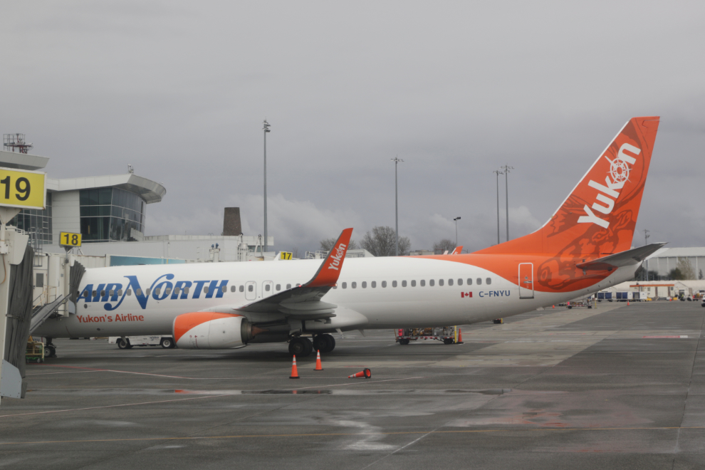 Air North's Boeing 737-800 C-FNYU at YVR.